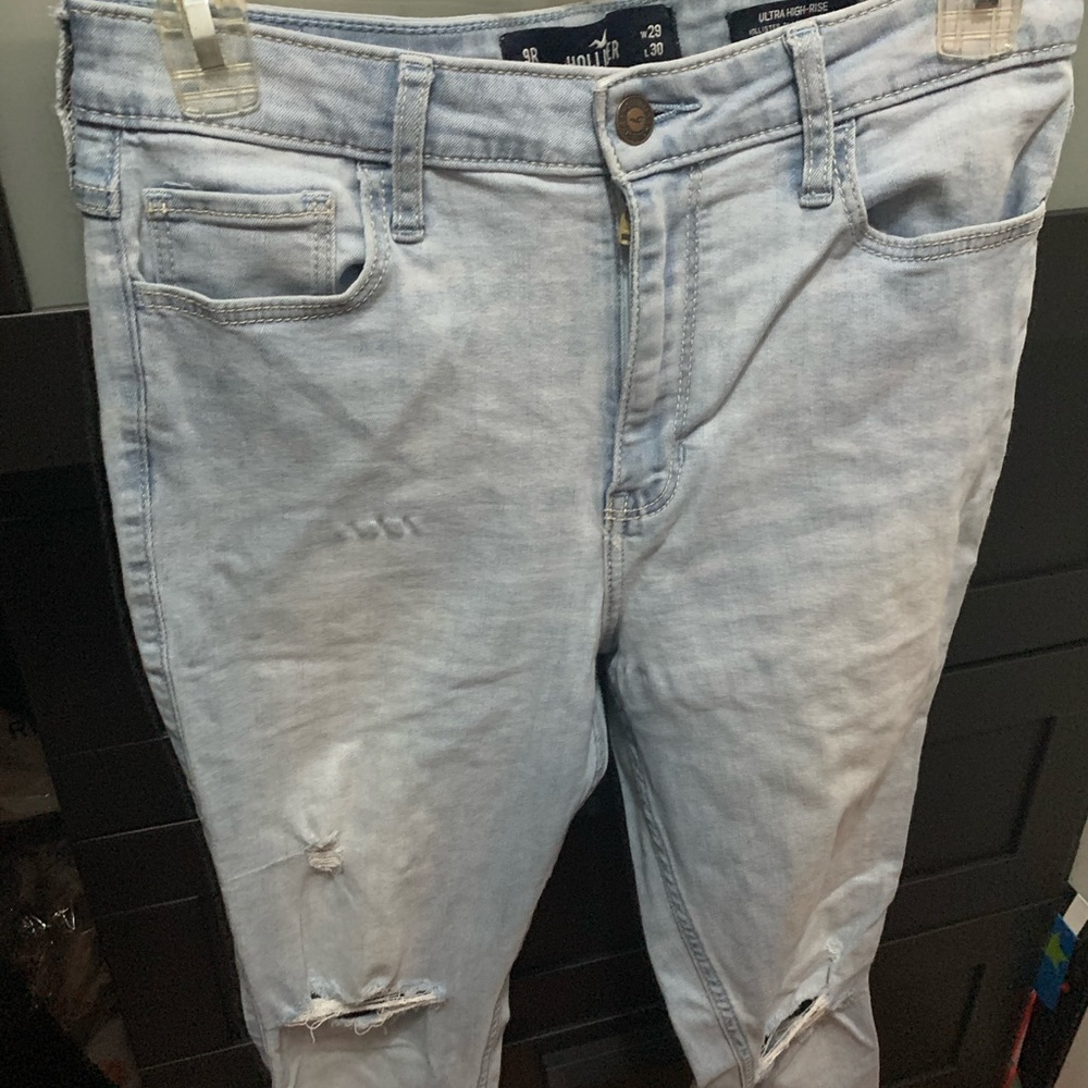 Hollister jeans